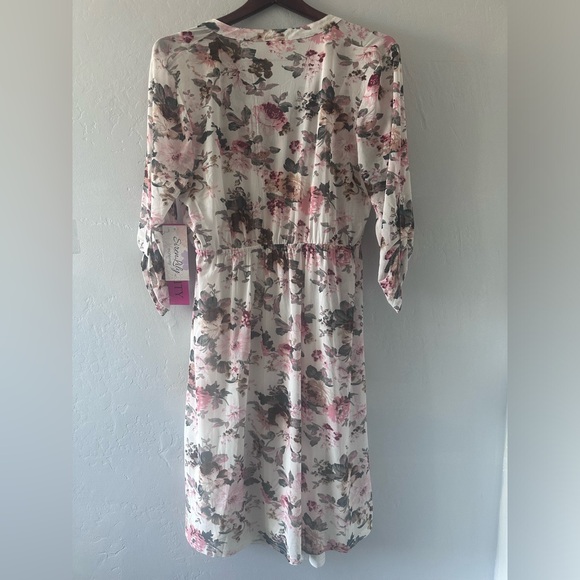 NWT Siren Lily Maternity Dress White Floral Size XL - Picture 5 of 10
